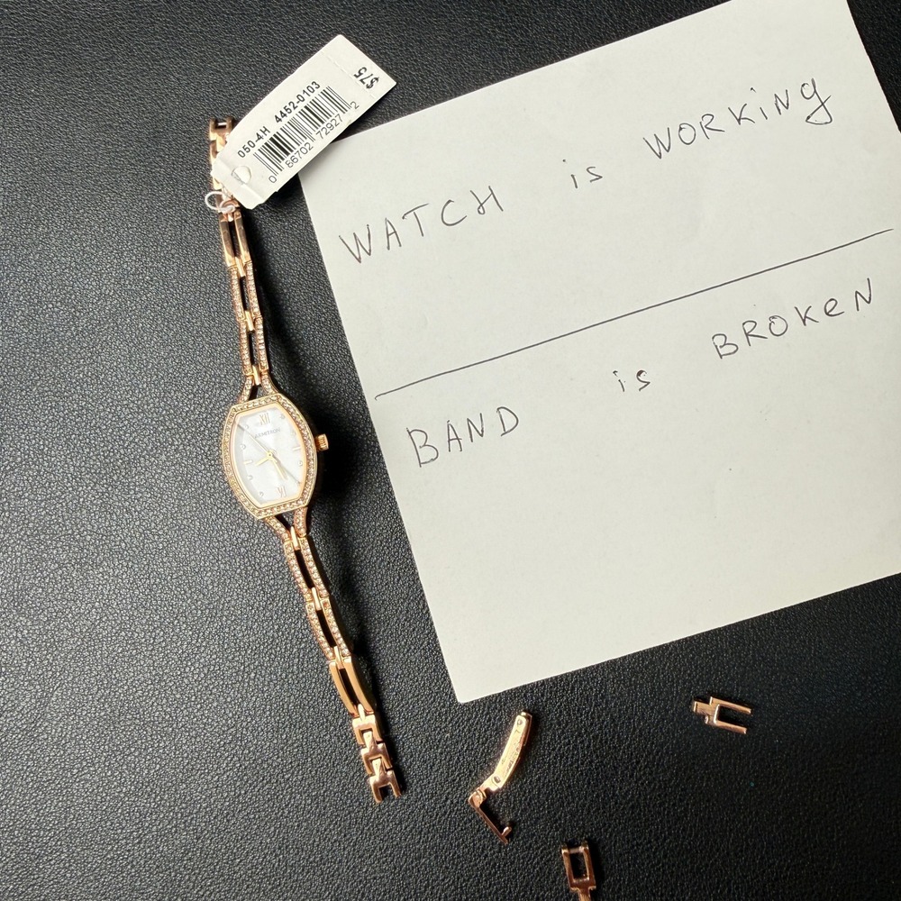 MSRP $75 Armitron 75/5902RG Womens Crystal‎ Rose Gold Watch Working BROKEN BAND
